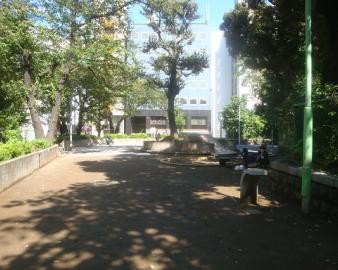 コノエ本郷三丁目 公園