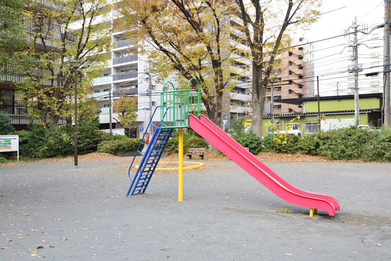クレッセント新横浜イルドマーニ 公園