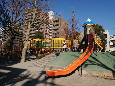 ブリリア上野プレイス 公園