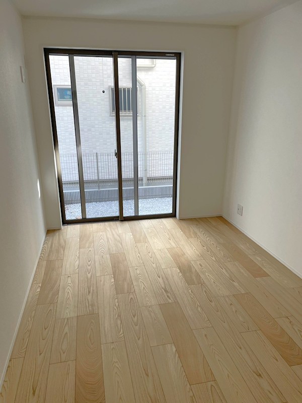 横浜市港北区綱島台中古戸建 内観写真（リビング以外の居室）