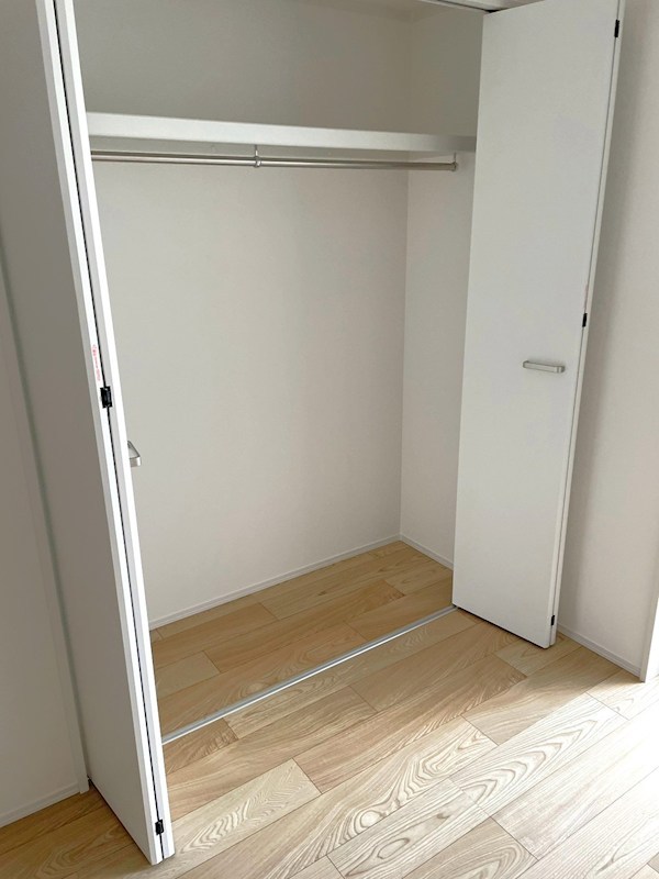 横浜市港北区綱島台中古戸建 内観写真（収納）
