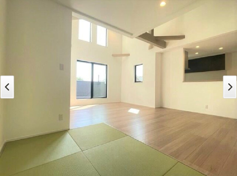 鎌倉市植木中古戸建 内観写真（リビング）