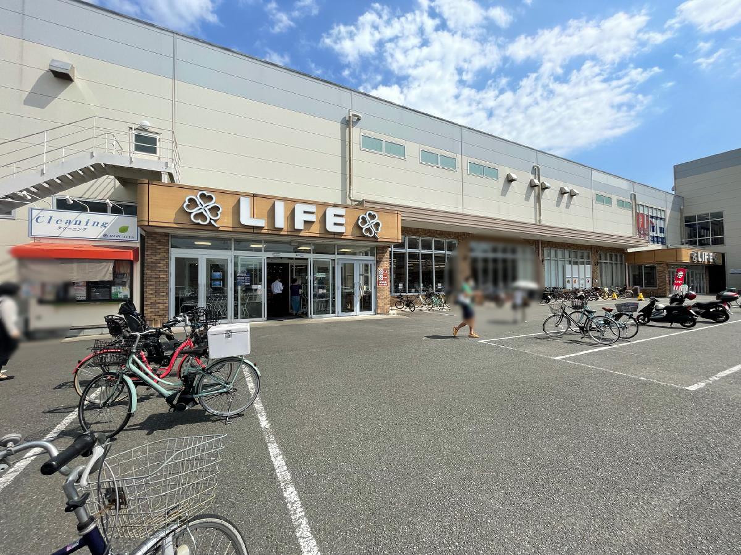 鎌倉市植木中古戸建 スーパー