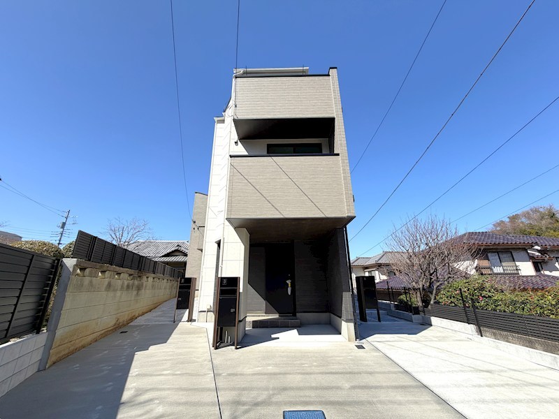 フォレスト・ガーデンズ弘明寺　全3棟　B号棟  現地写真