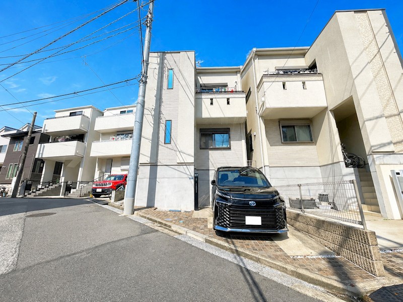 大岡1丁目　築浅中古戸建住宅 現地写真