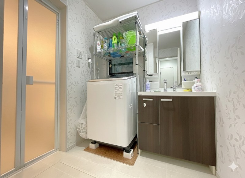 大岡1丁目　築浅中古戸建住宅 内観写真（洗面台・洗面所）