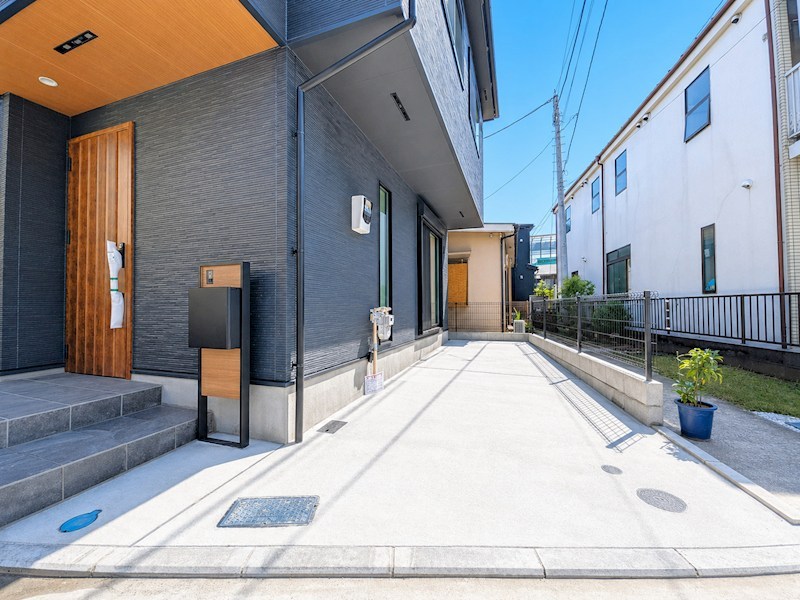 和田町1丁目　新築住宅 限定1棟 現地写真（駐車場）