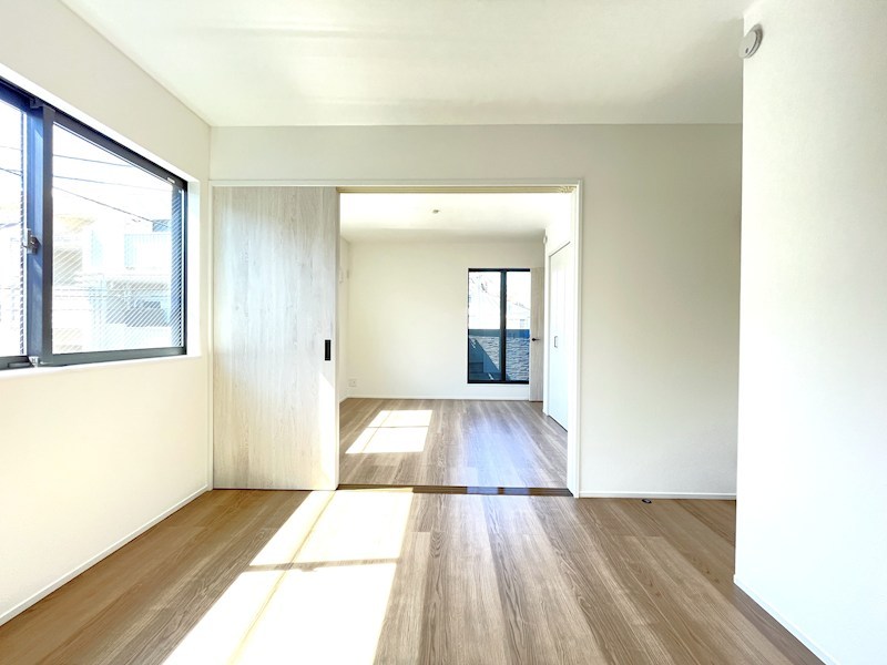 和田町1丁目　新築住宅 限定1棟 内観写真（リビング以外の居室）