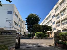 フォレスト・ガーデンズ汲沢　全2棟　A号棟 小学校