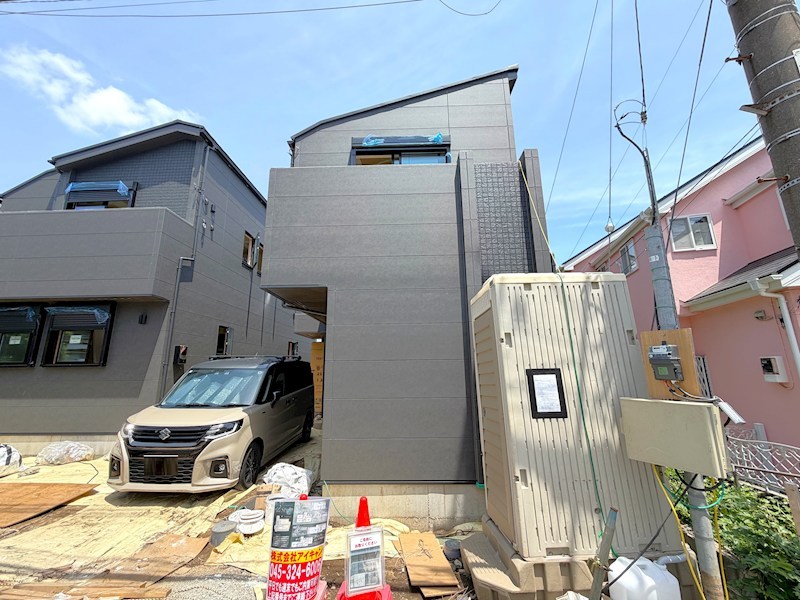 フォレスト・ガーデンズ汲沢　全2棟　B号棟  現地写真