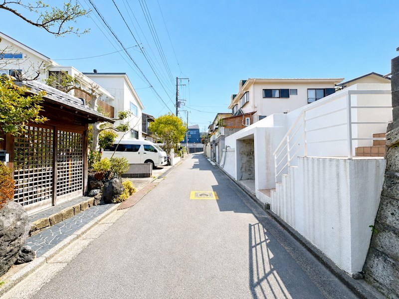 注文住宅に最適！鎌倉市腰越1丁目建築条件無し売地 現地写真