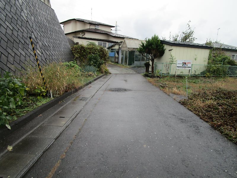 ◇八戸支店◇八戸市新井田西平土地 現地写真（前面道路含む現地写真）