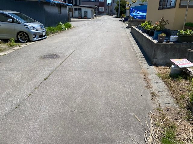 【土地】安田近野 現地写真（前面道路含む現地写真）