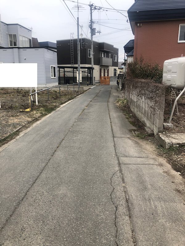 【土地】佃一丁目 現地写真（前面道路含む現地写真）
