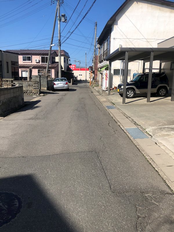 【土地】浪館前田四丁目 現地写真（前面道路含む現地写真）