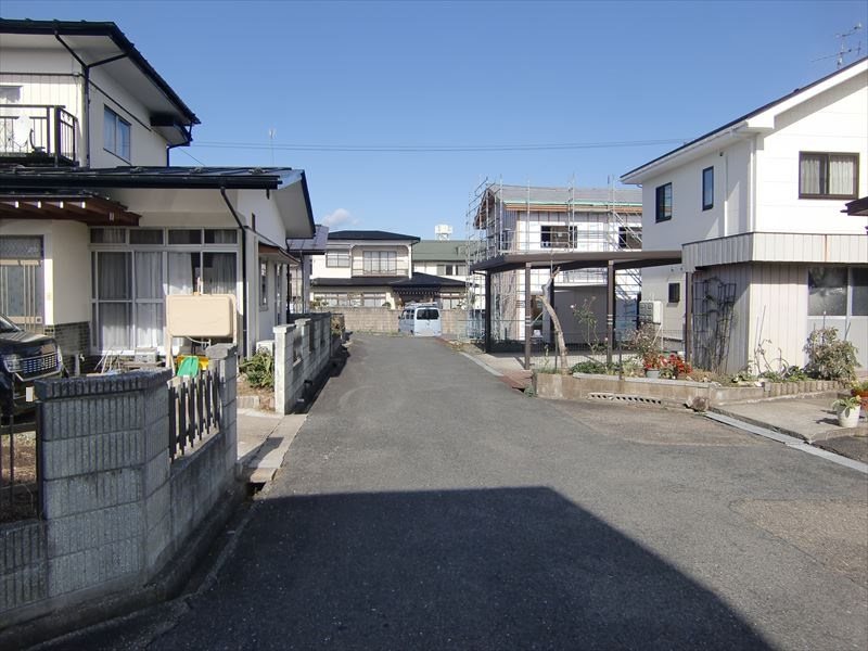 【ハシモトホーム】水沢大鐘町分譲地　区画Ｅ 現地写真（前面道路含む現地写真）