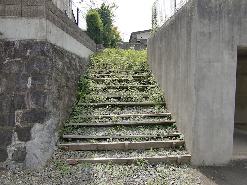 【ハシモトホーム】　東中野町 売地 現地写真