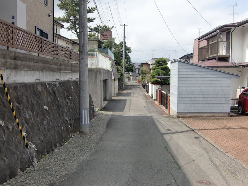 【ハシモトホーム】　東中野町 売地 現地写真（前面道路含む現地写真）