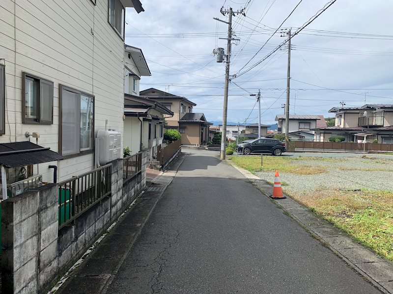 【ハシモトホーム】　東緑ヶ丘売地　区画№2 現地写真（前面道路含む現地写真）