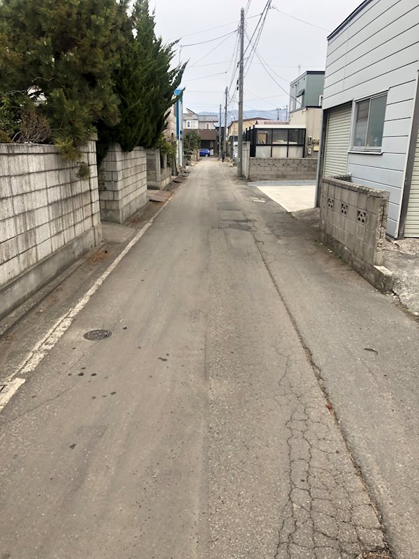 【土地】佃三丁目 現地写真（前面道路含む現地写真）
