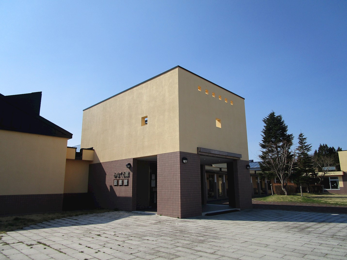 【建築条件付】上北郡おいらせ町上前田_№15 図書館