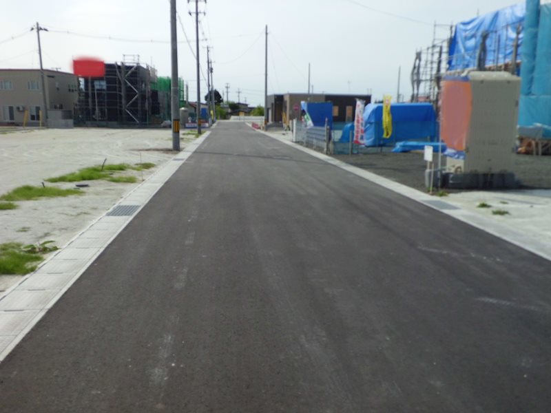 平川市本町分譲地⑧ 現地写真（前面道路含む現地写真）