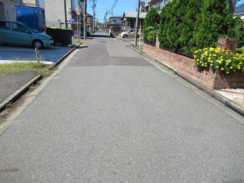 秋田市高陽幸町 (C)区画　 土地 現地写真（前面道路含む現地写真）