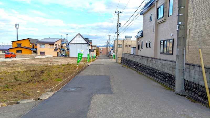 【ハシモトホーム売地】石江江渡分譲地Ｉ区画 現地写真（前面道路含む現地写真）