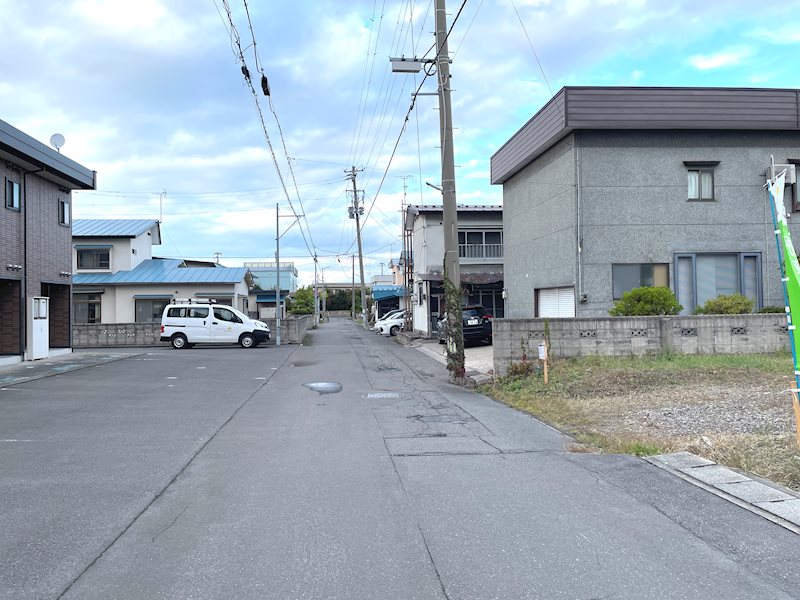 【ハシモトホーム売地】佃二丁目分譲Ａ区画 現地写真（前面道路含む現地写真）