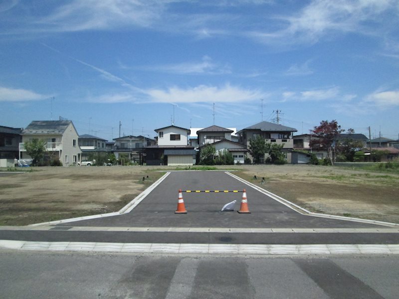 【建築条件付】 八戸市売市小待_土地【№８】   分譲済街並み写真