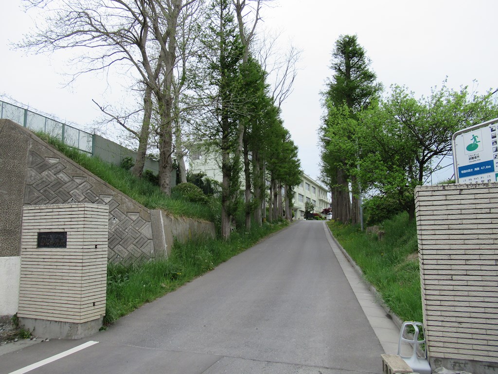 【建築条件付】八戸市白銀町字雷_No.1 中学校