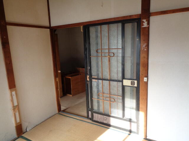 【土地】大野山下古アパート付 内観写真（内装）