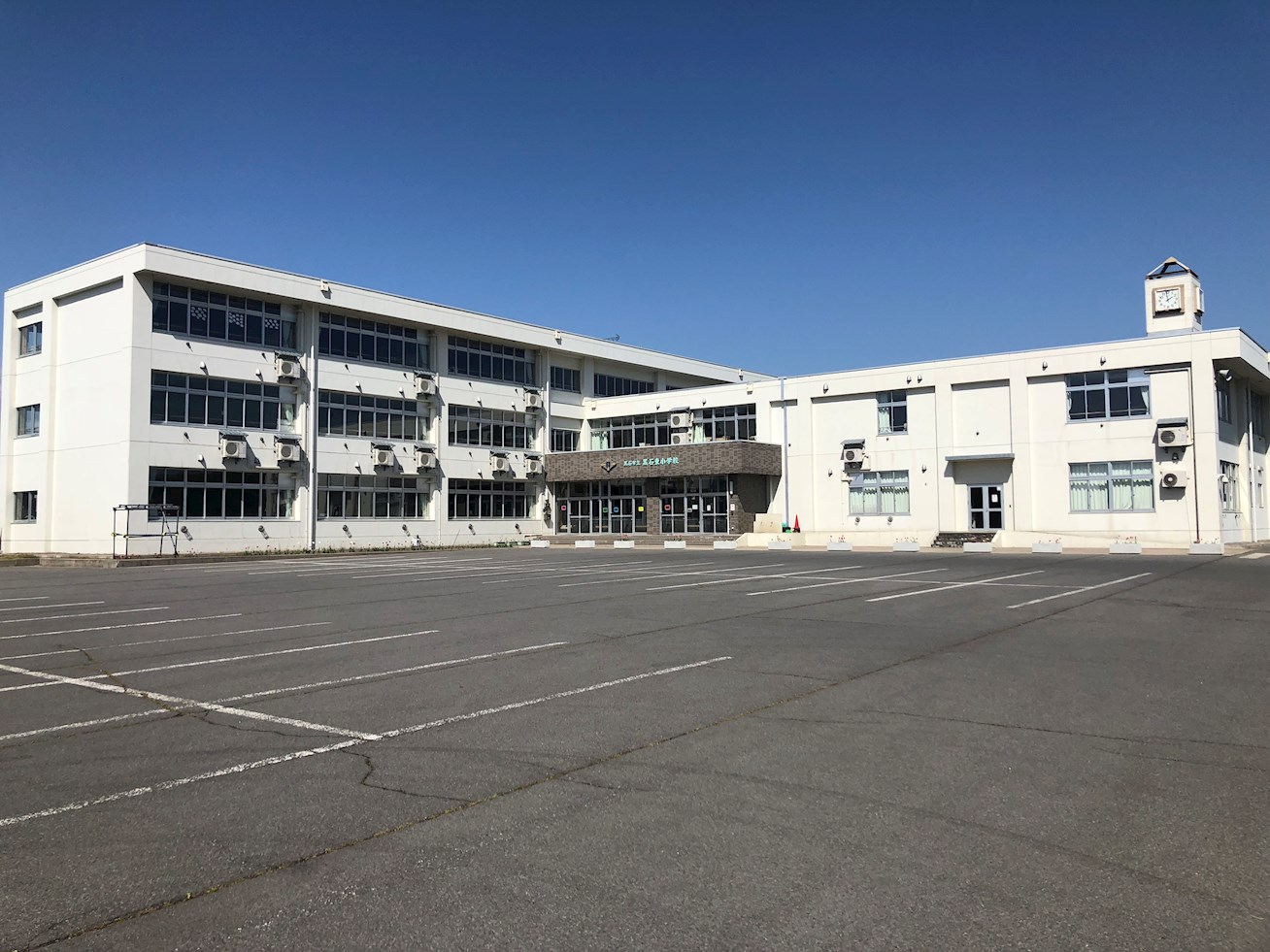 黒石市角田分譲地　B区画 小学校