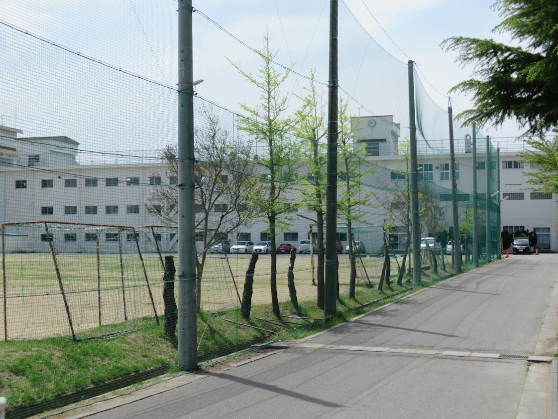【建築条件付】八戸市田向１丁目２ (No.2)  中学校