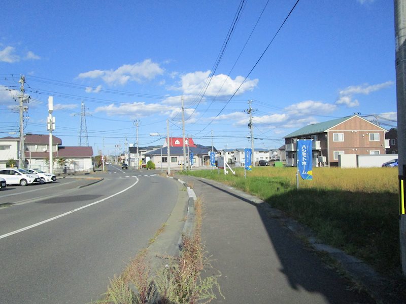 【建築条件付】八戸市田向１丁目２(No.5) 現地写真（前面道路含む現地写真）