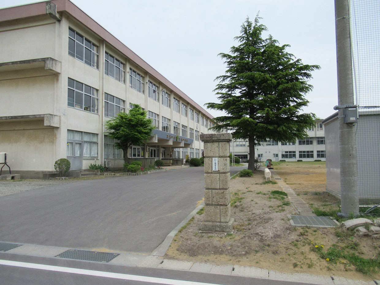 【建築条件付】八戸駅西区画整理地＿保留地59B4L 中学校