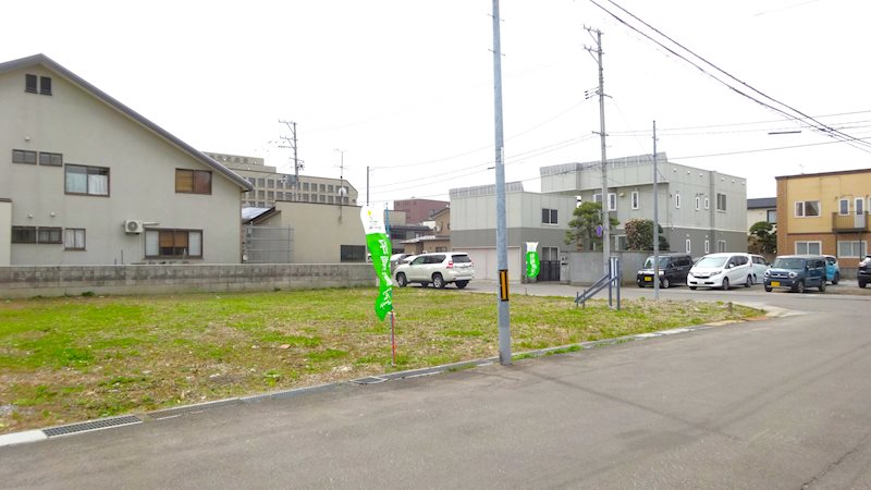 【ハシモトホーム売地】勝田1丁目C 現地写真（前面道路含む現地写真）
