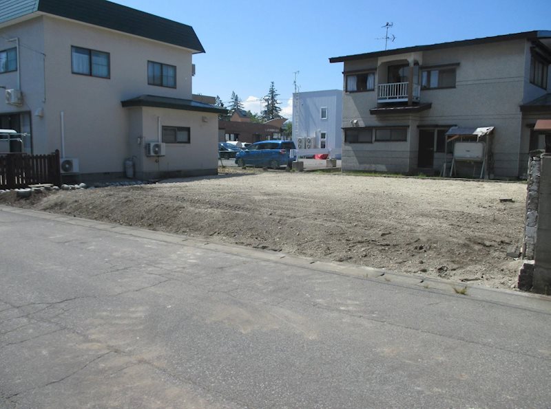 【ハシモトホーム売地】里見2丁目 現地写真（前面道路含む現地写真）