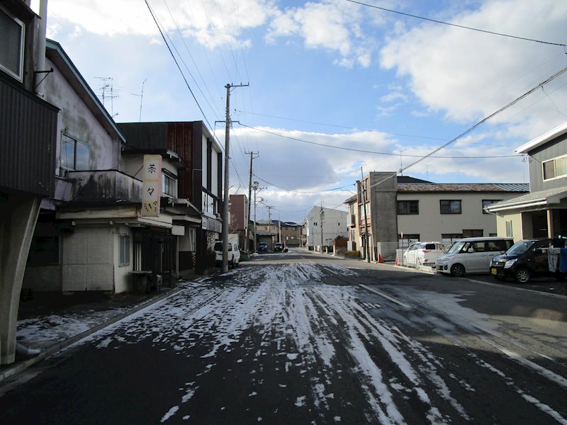 ◇八戸支店◇八戸市小中野八丁目 現地写真（前面道路含む現地写真）