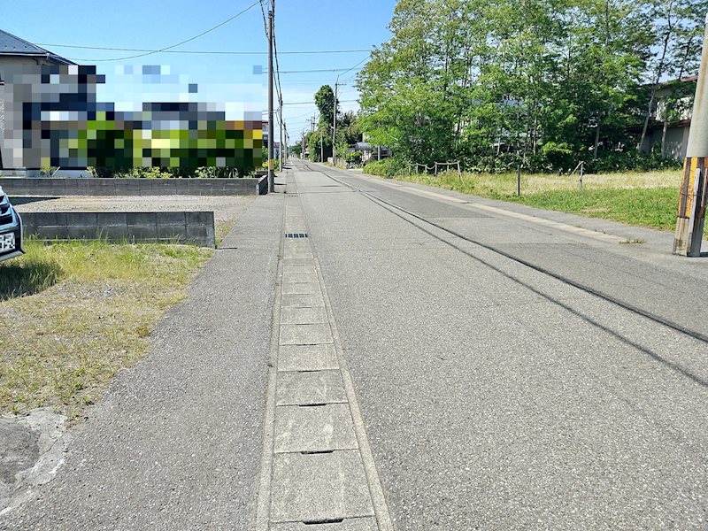 潟上市天王字北野 土地 現地写真（前面道路含む現地写真）