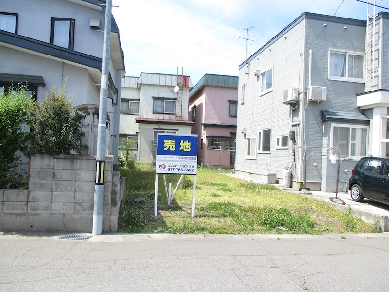 【ハシモトホーム】里見一丁目中古住宅 現地写真（駐車場）