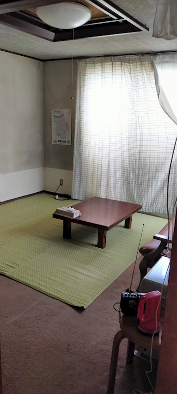【ハシモトホーム】里見一丁目中古住宅 内観写真（リビング）