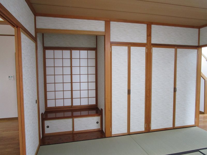 【八戸支店】八戸市大久保坂ノ脇 内観写真（リビング以外の居室）