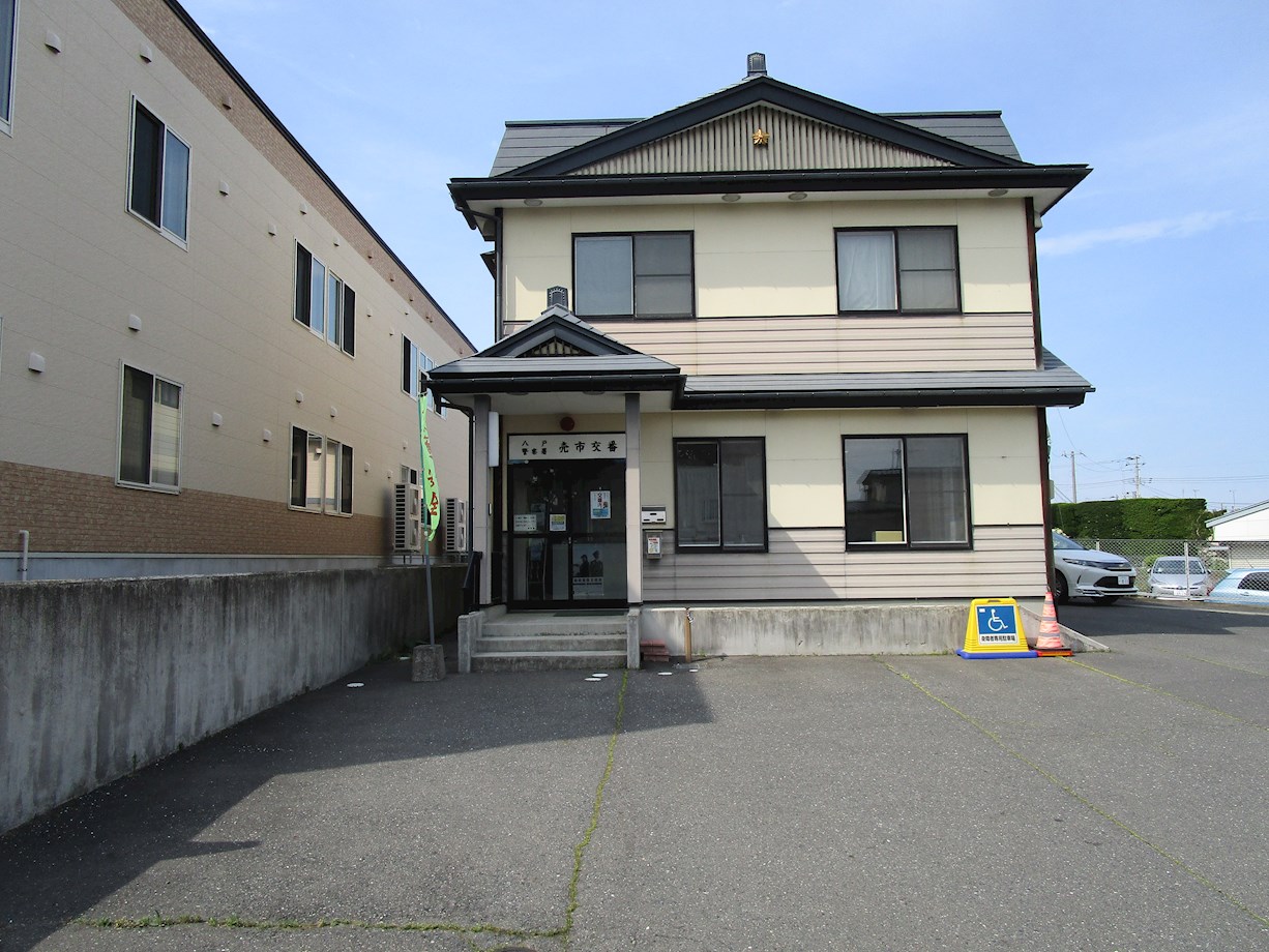 【八戸支店】八戸市根城4丁目＿中古店舗 警察署・交番