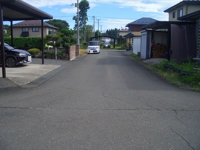 和賀町藤根　売家 現地写真（前面道路含む現地写真）