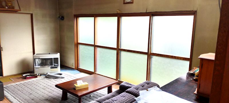 【ハシモトホーム】西滝一丁目 中古住宅 内観写真（リビング）