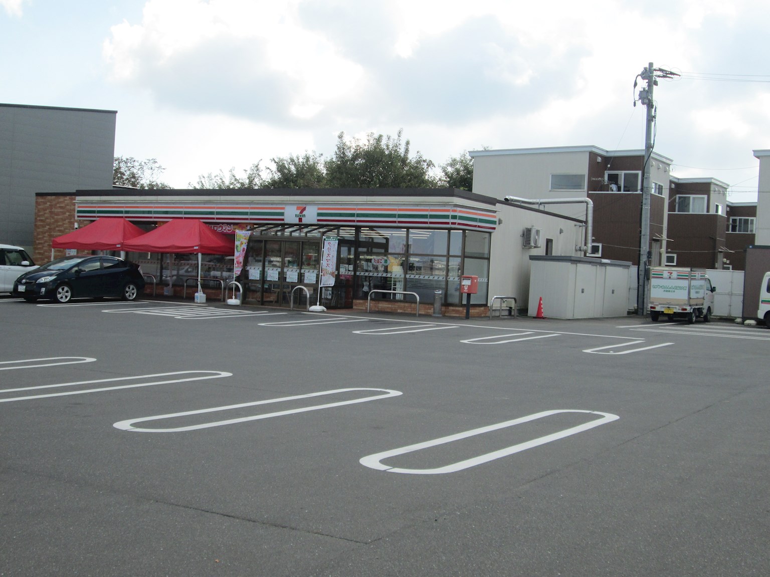 【建築条件付】三沢市南山四丁目37番29 コンビニ