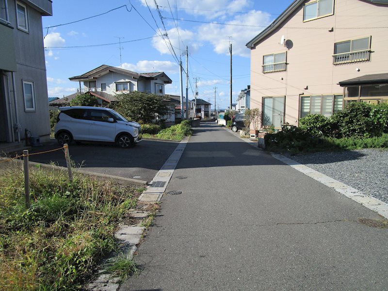 ◇八戸支店◇八戸市白銀町八森 現地写真（前面道路含む現地写真）