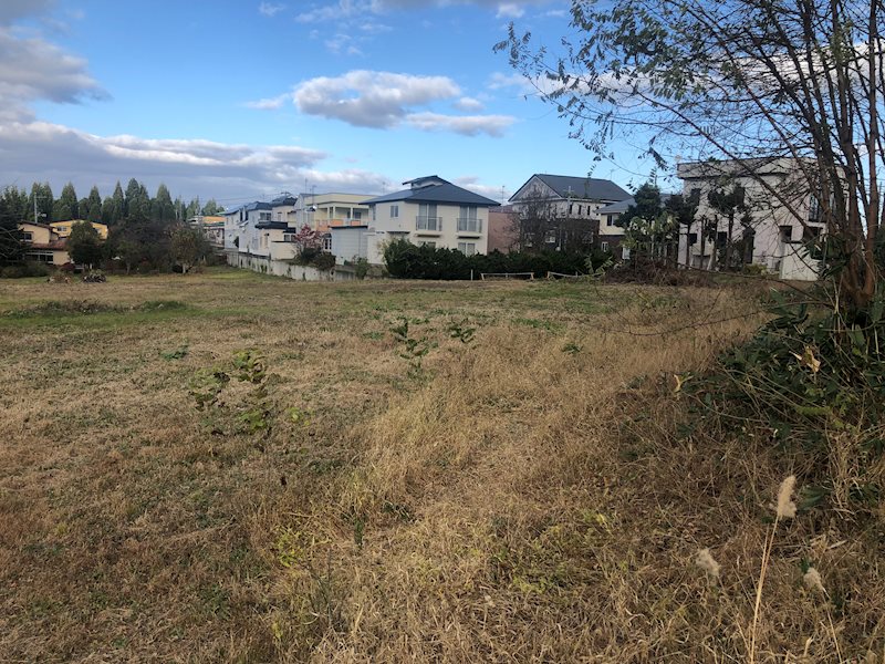 弘前市若葉二丁目27番1、27番2、30番 現地写真