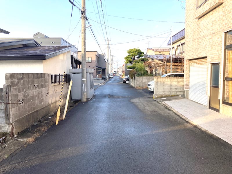 【ハシモトホーム売地】浪館前田四丁目 現地写真（前面道路含む現地写真）